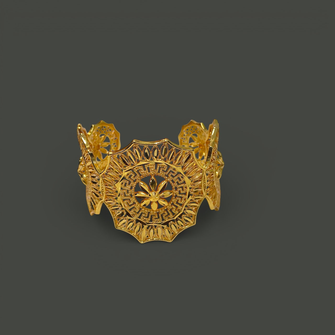 Nubia Cuff 24KGP