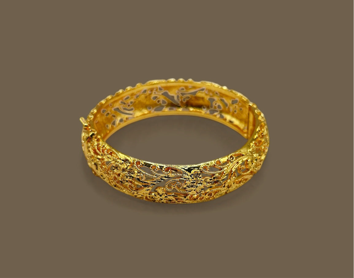 Eden Bangle 24KGP