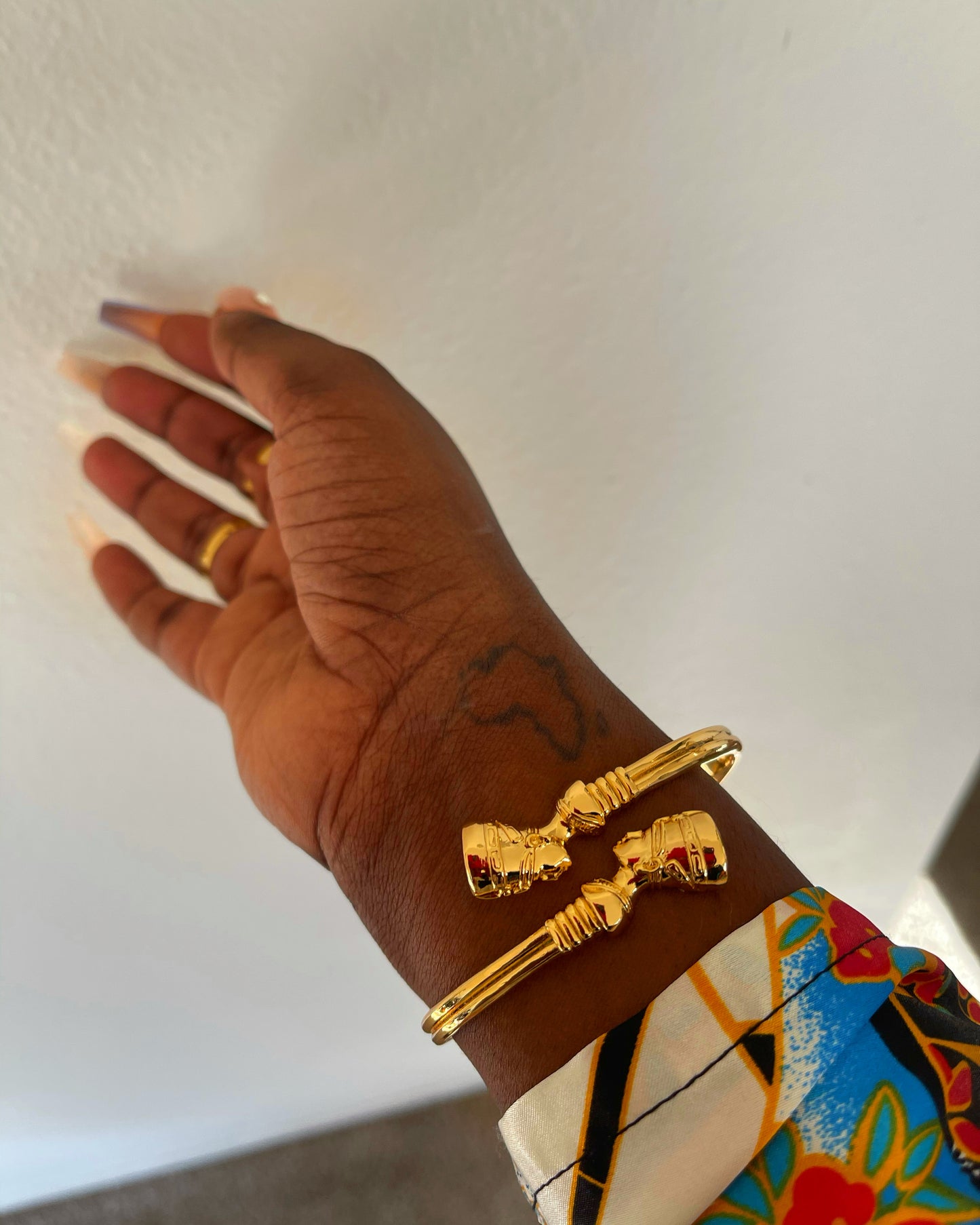 Nefertiti Bangle