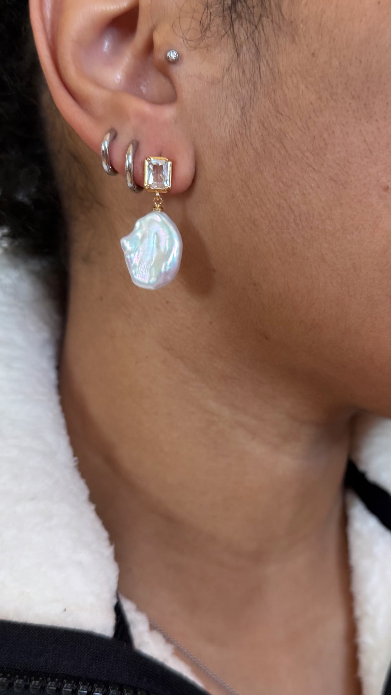 Francois Earrings - Freshwater Pearl