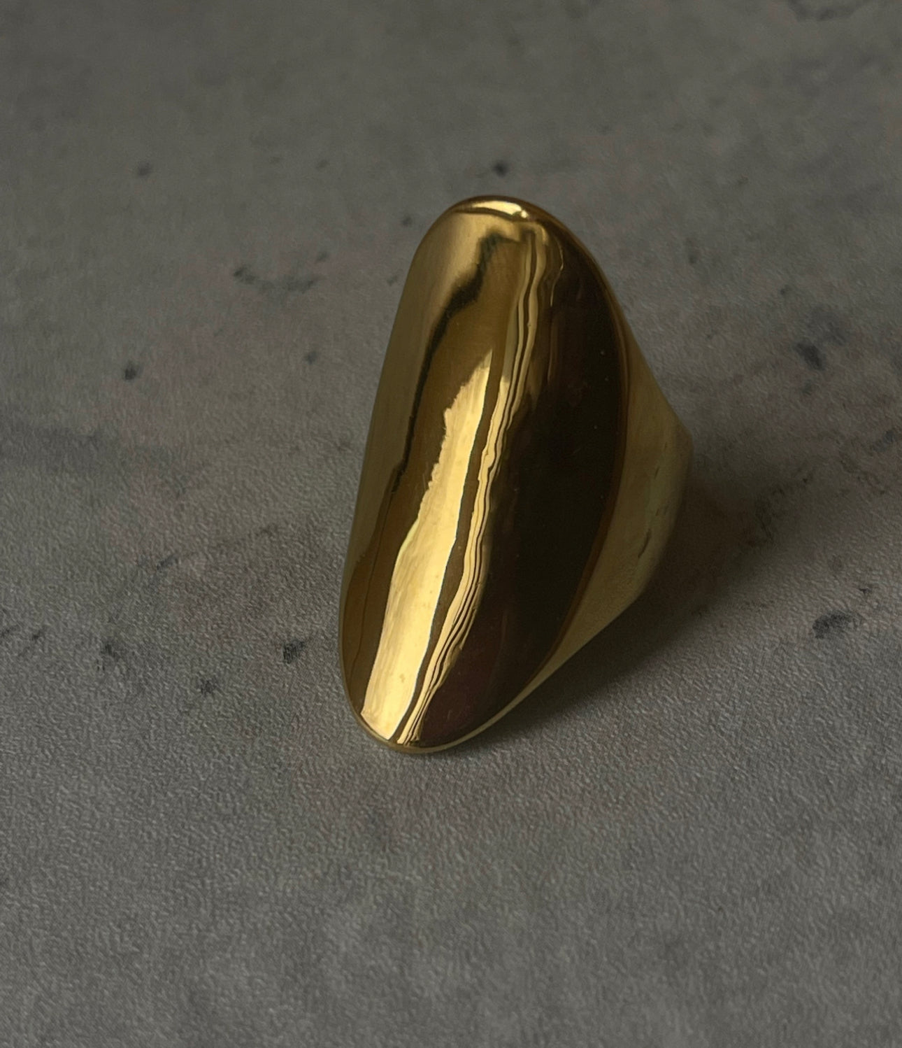 Bahrain Chunky Ring 24KGP