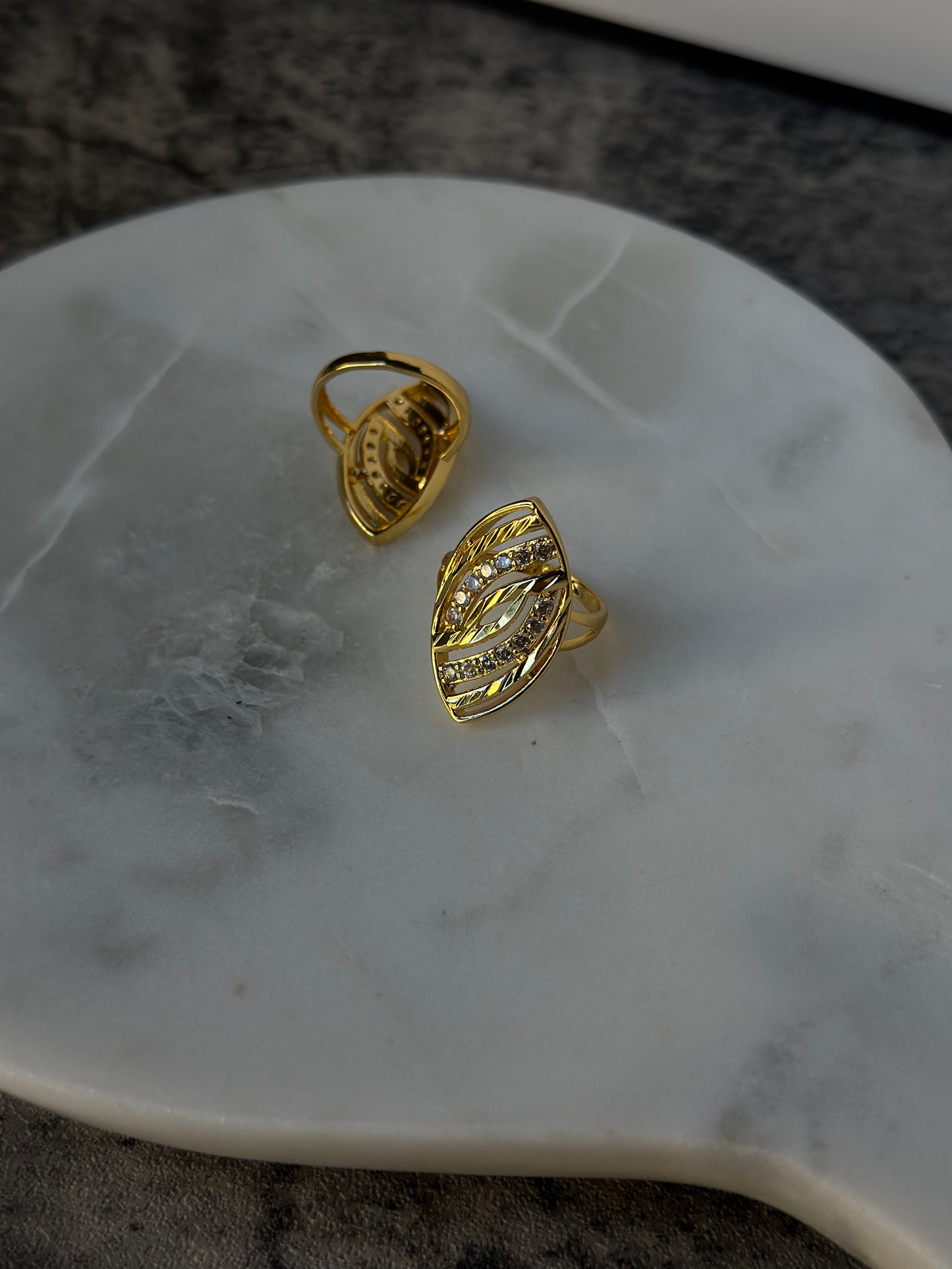 Bernice ring - 24kt GP