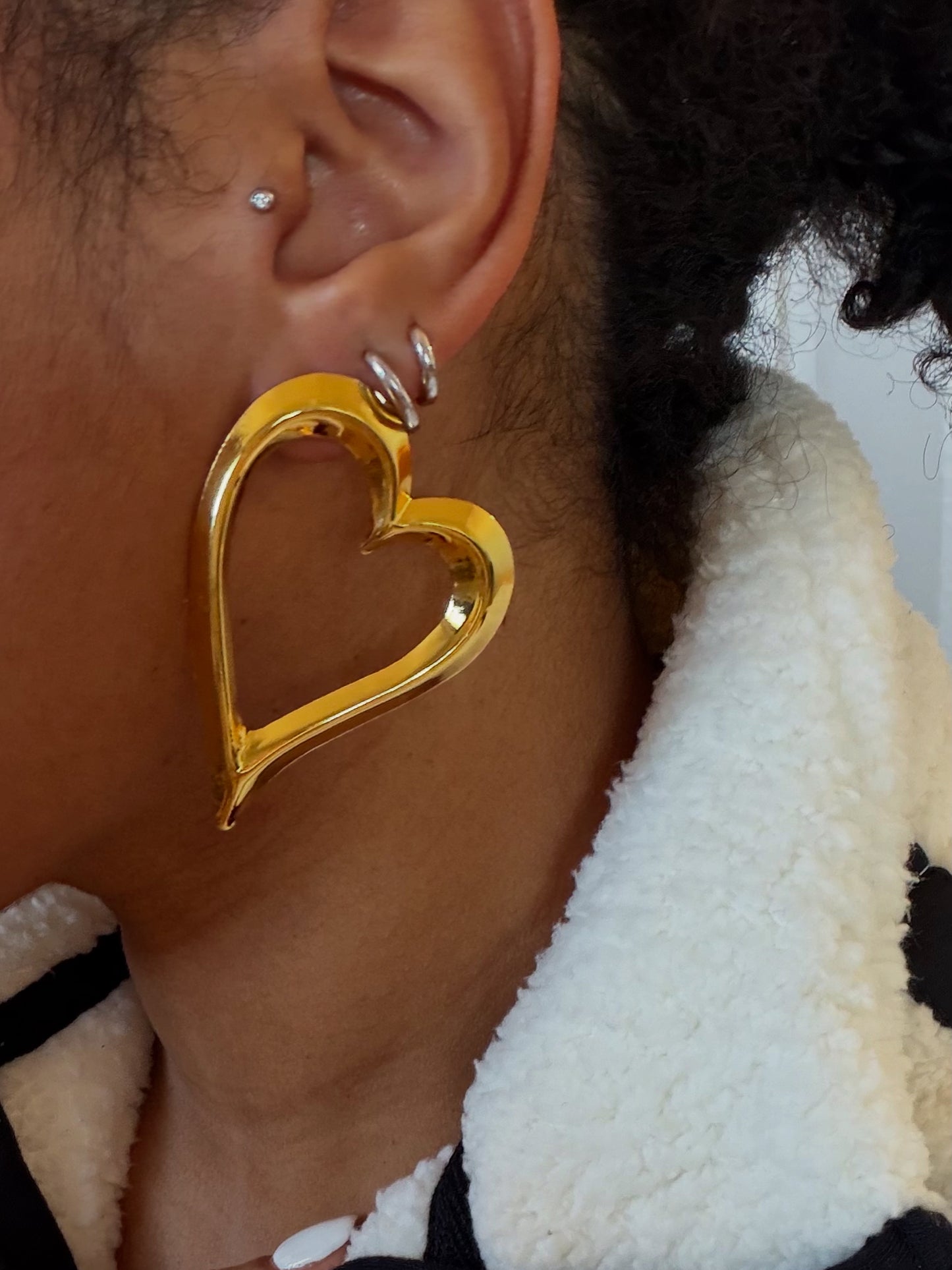Amor Earrings 24KGF