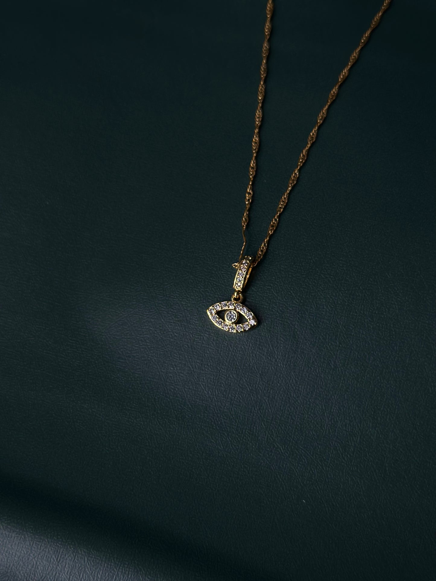 Dainty Evil eye necklace