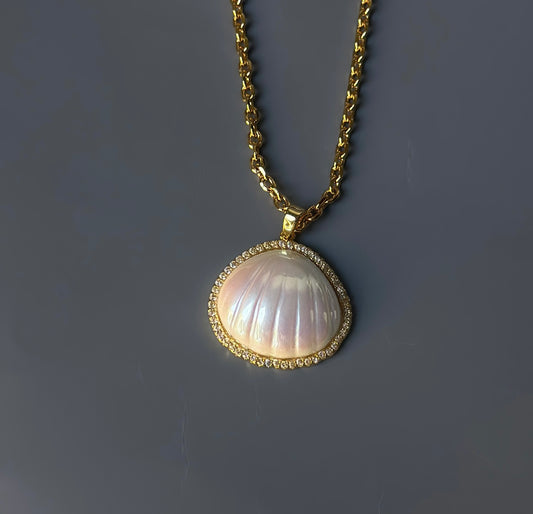 Mother Pearl Necklace