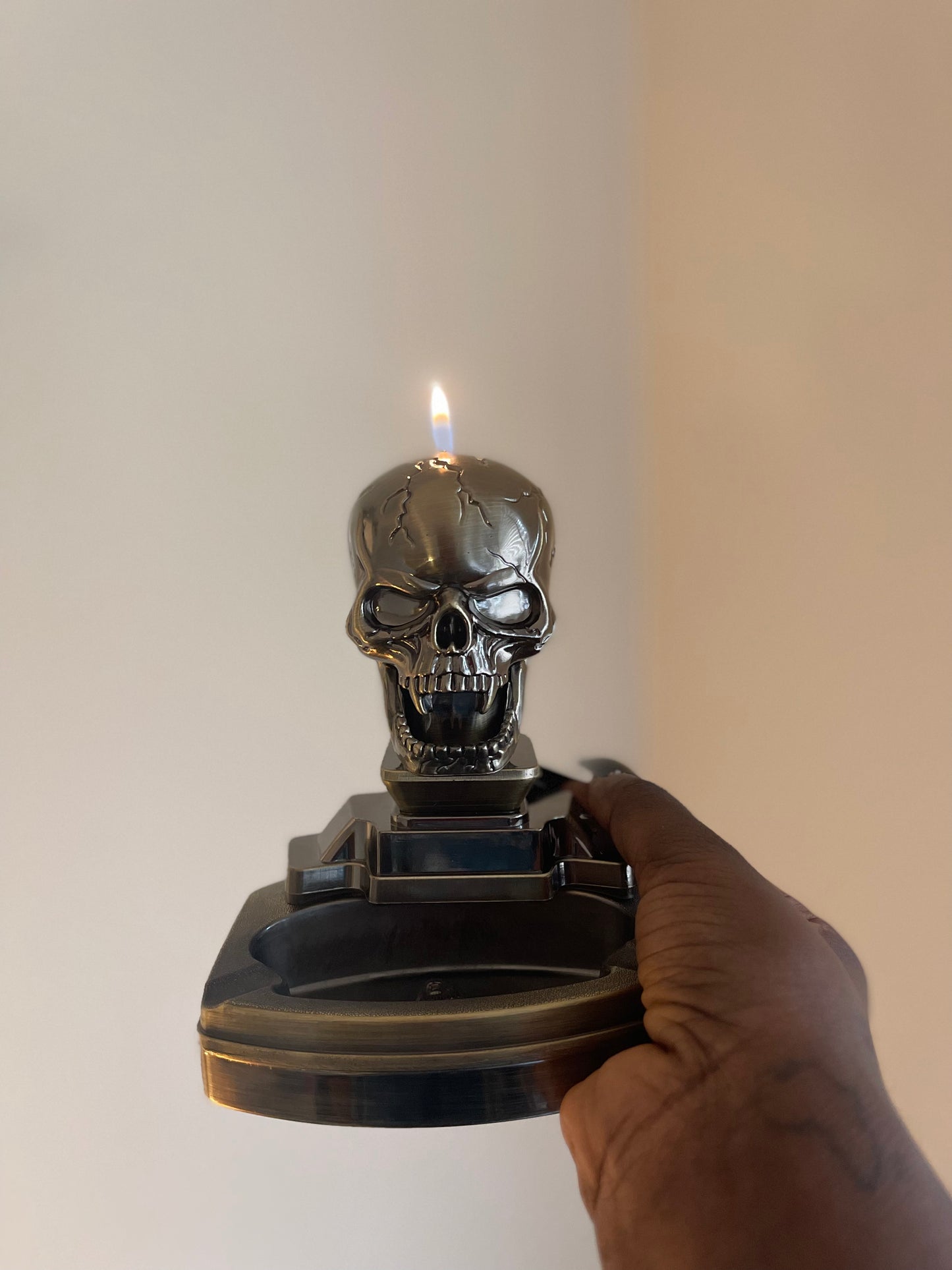 Skull Ashtray Lighter